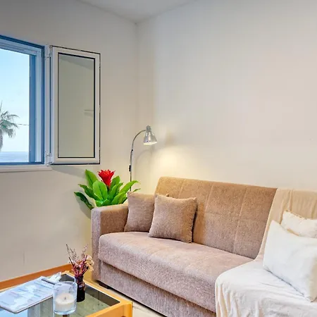 Casa Familia Pestana 2, A In Madeira 세이살