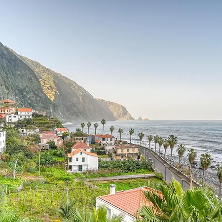 Casa Familia Pestana 2, A In Madeira Seixal (Madeira)