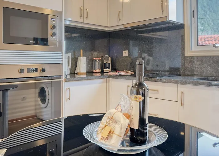 Casa Familia Pestana 2, A In Madeira *